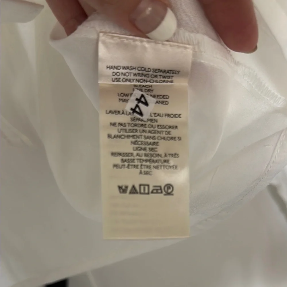 Pilcro Anthropologie White Flutter Sleeve batwing Crop Top - Picture 9 of 9